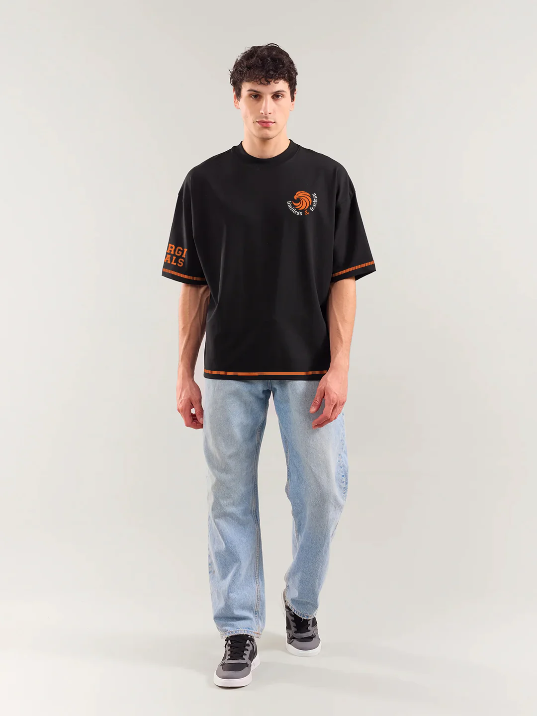 Fearless and Limitless Graphic Printed Oversized T-Shirt - Black - Image 3