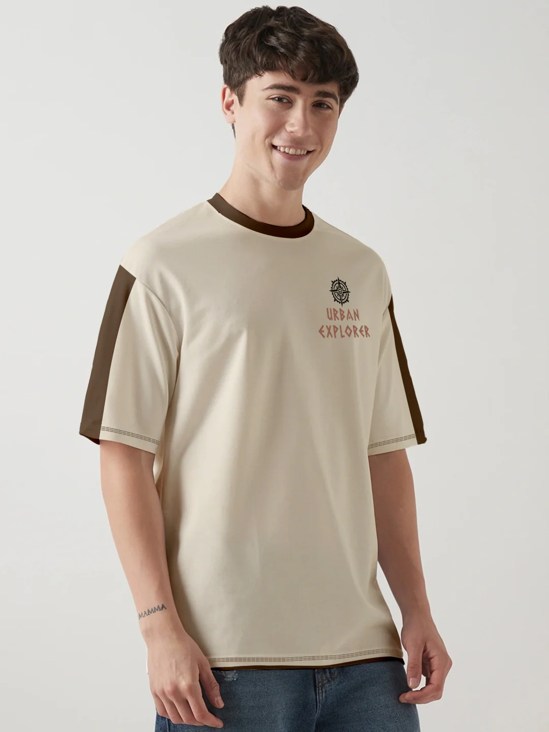 Urban Explorer Oversized T-Shirt - Image 2