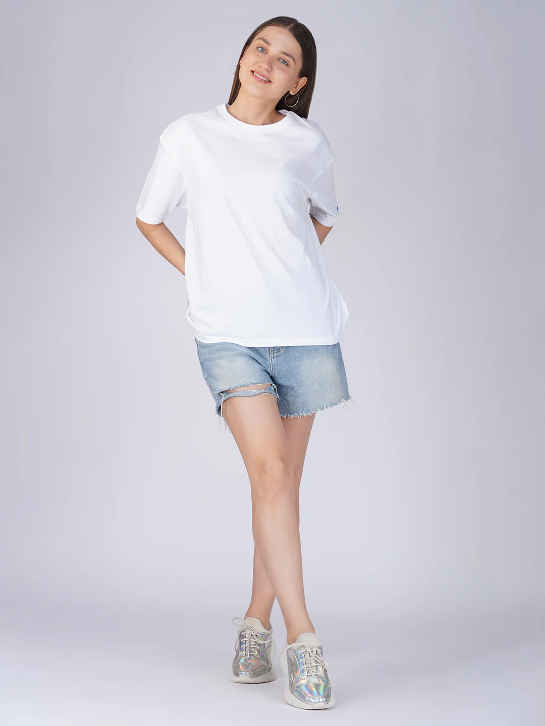 Plain White  Women Oversized T-Shirt - Image 2
