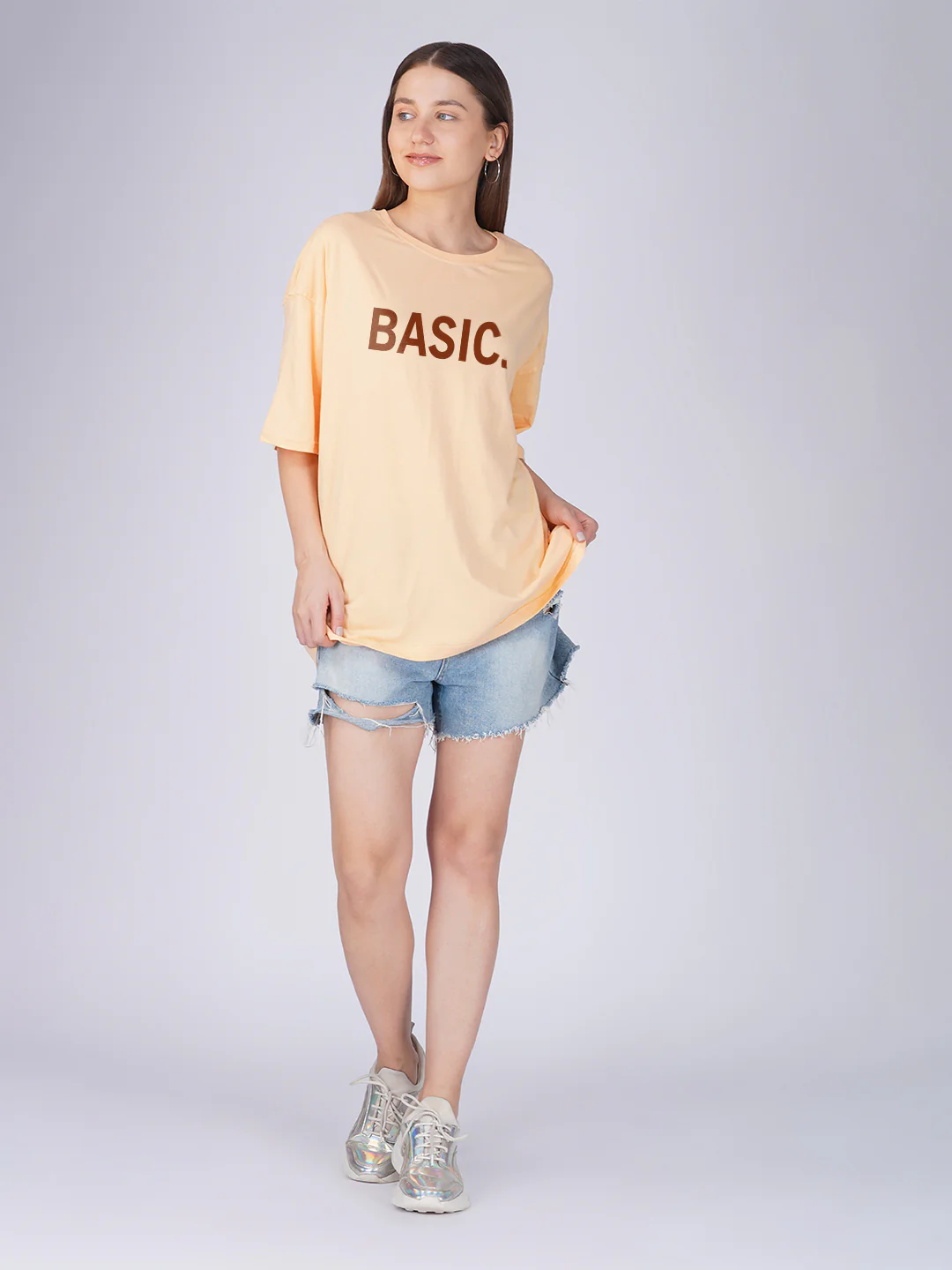 Basic Women Oversized T-Shirt - Image 3